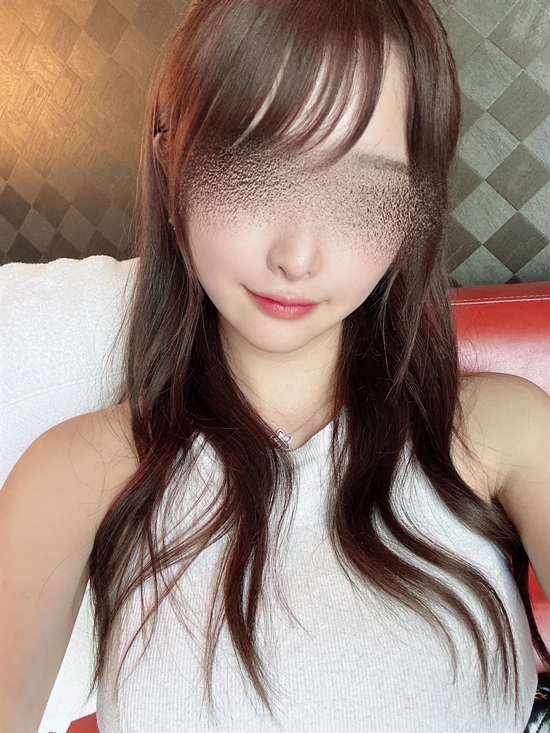 スレンダー且つナイスバディー愛嬌溢れるキレカワ美女