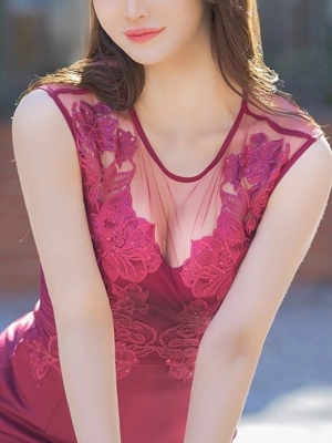 伊吹 真波美
