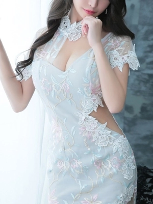 飛月　ナユ