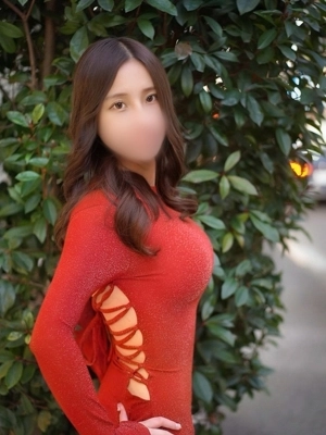 小出 しおん