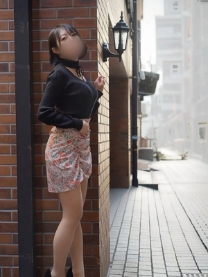 薩川 あやこ