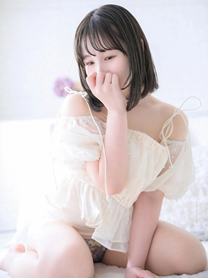 新人・こはる☆濡れて誘う清純肌