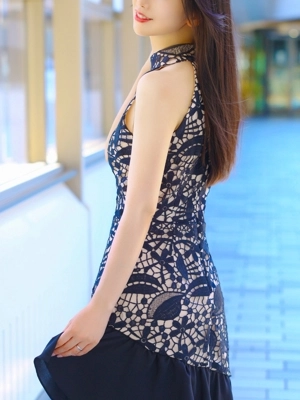秋本 志乃
