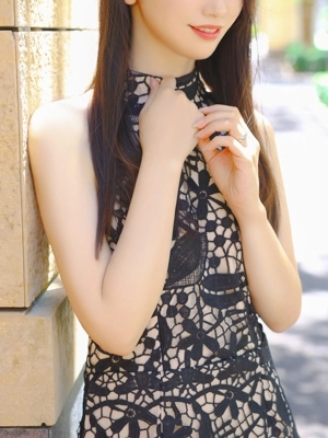 秋本 志乃