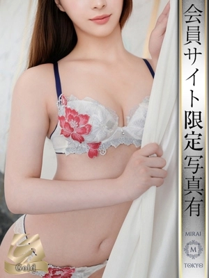 黒木ゆみな