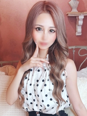 えれん【清楚系ギャル】