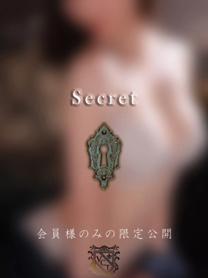 月野　琴音