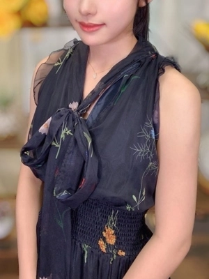 石塚 杏莉