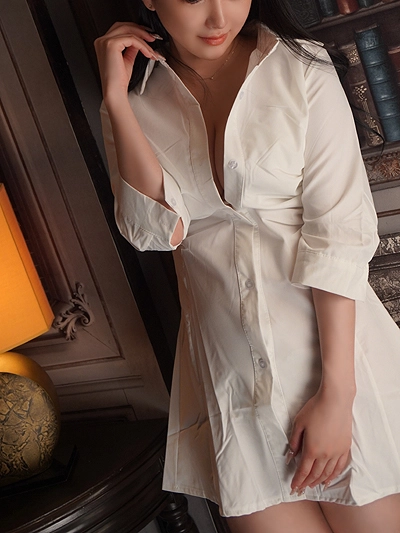 5s+/瑠川 ティナ