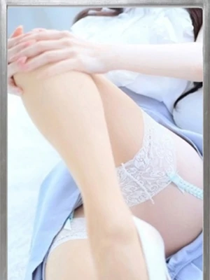 近衛 由奈
