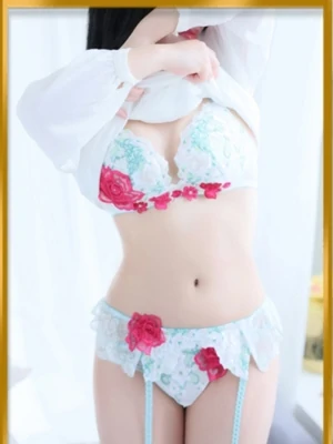 明日葉 美晴