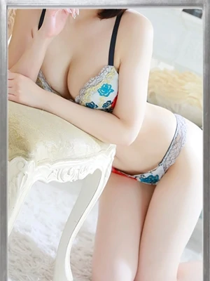吉岡 美夏夜