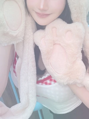 郁村りず