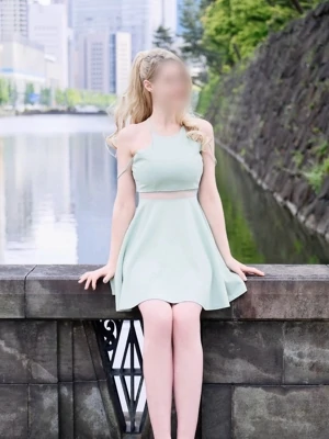 城ヶ崎エマ