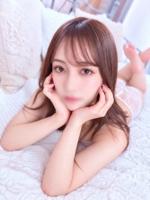 りお【見惚れる美貌】