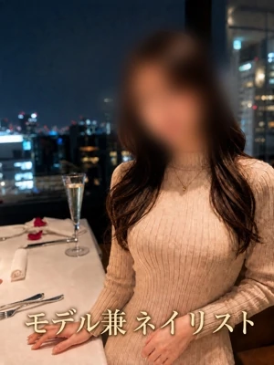 色っぽさ感じるネイリスト