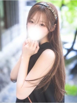 つき【元アイドル研究生】