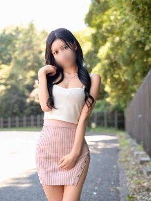葉月 りおな