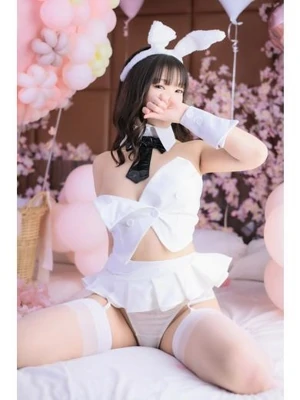 なな