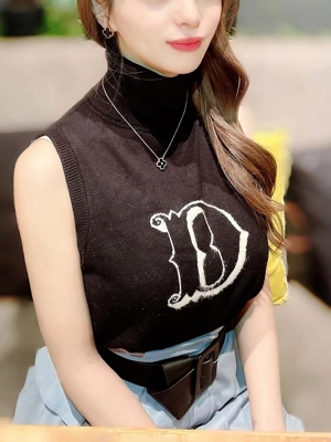 安室 優奈