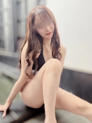 富塚 菜々子