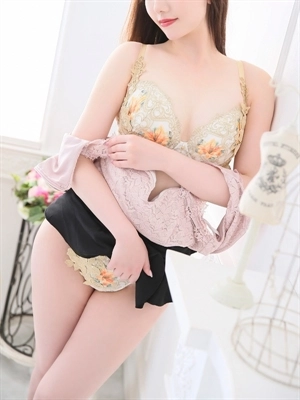 青木 依里奈