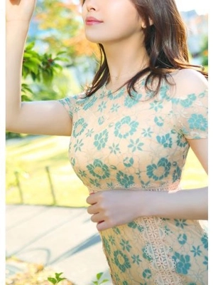 藍沢 奈々美