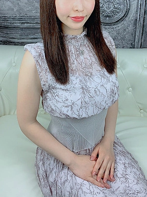 井川 まなみ