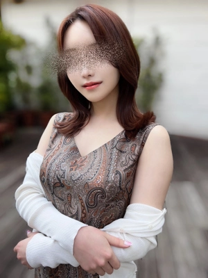 的山 梨乃