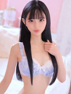 ねむ【完未の大学生のほぼ処女】