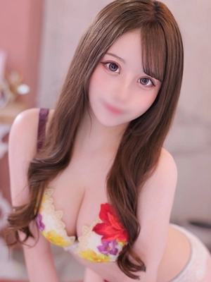 あき【ガチ18歳にガチ恋注意】
